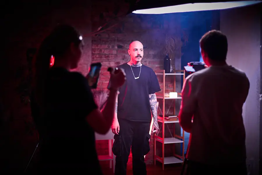 Regia unei scene în studio